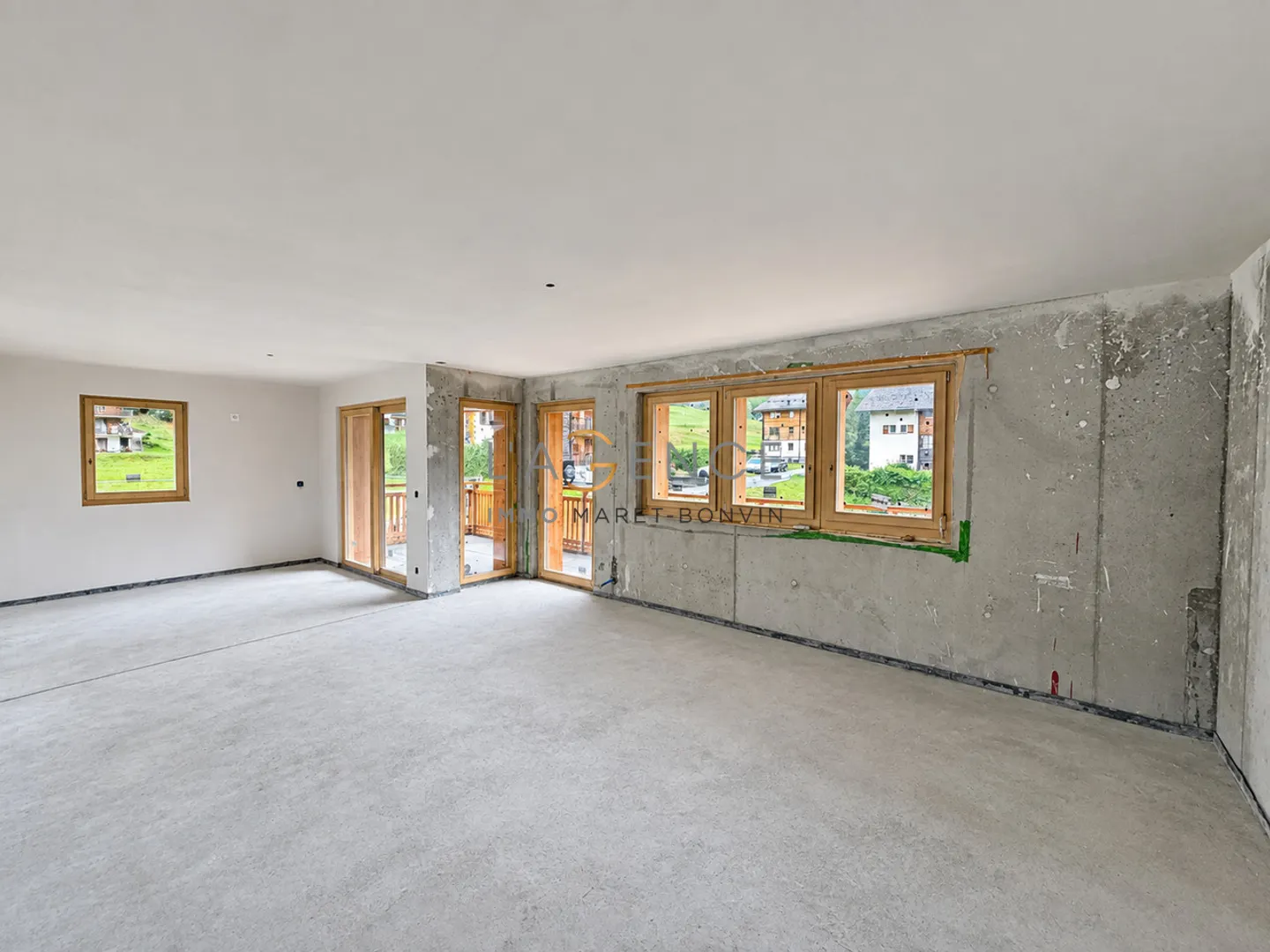 RESIDENCE LES SEVALICHES - LAST LOT - 4.5 ROOM APARTMENT - Photo 4 of 5