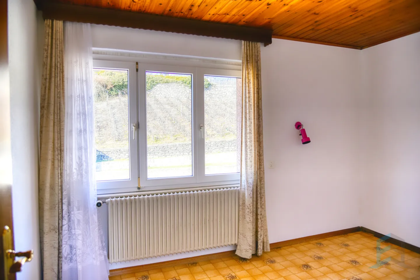 Appartement Charmant avec Jardin - Photo 6 sur 13