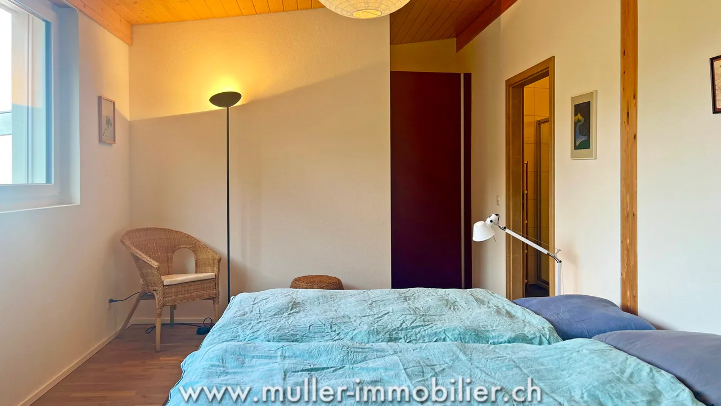 Stupenda villa a schiera angolare con vista mozzafiato sulle Prealpi - Foto 7 di 13