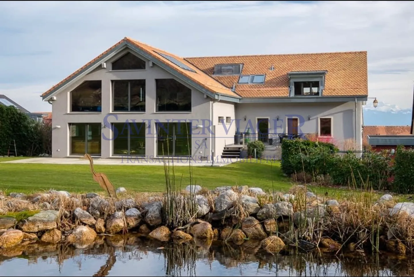 890 m² Wohnfläche Haus, 12+ Zimmer, 4.300 m² Grundstück - Umwandelbar in 3 Wohnungen - Montricher (VD) - Foto 11 von 12
