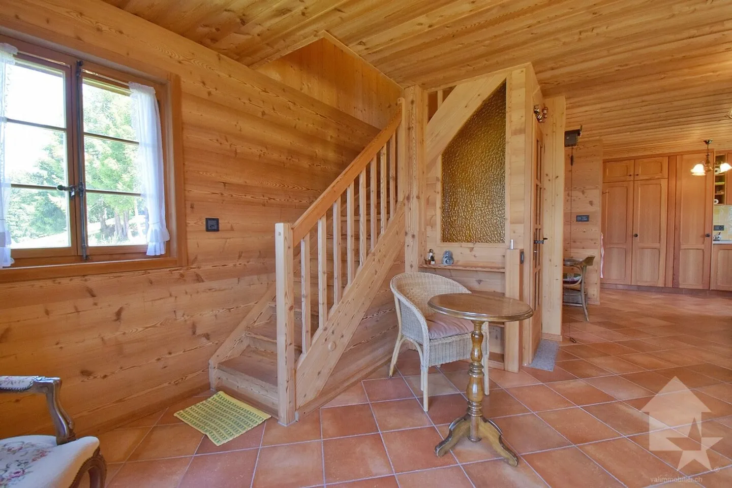 Magnificent mountain chalet in a quiet and spacious area - Photo 11 of 13