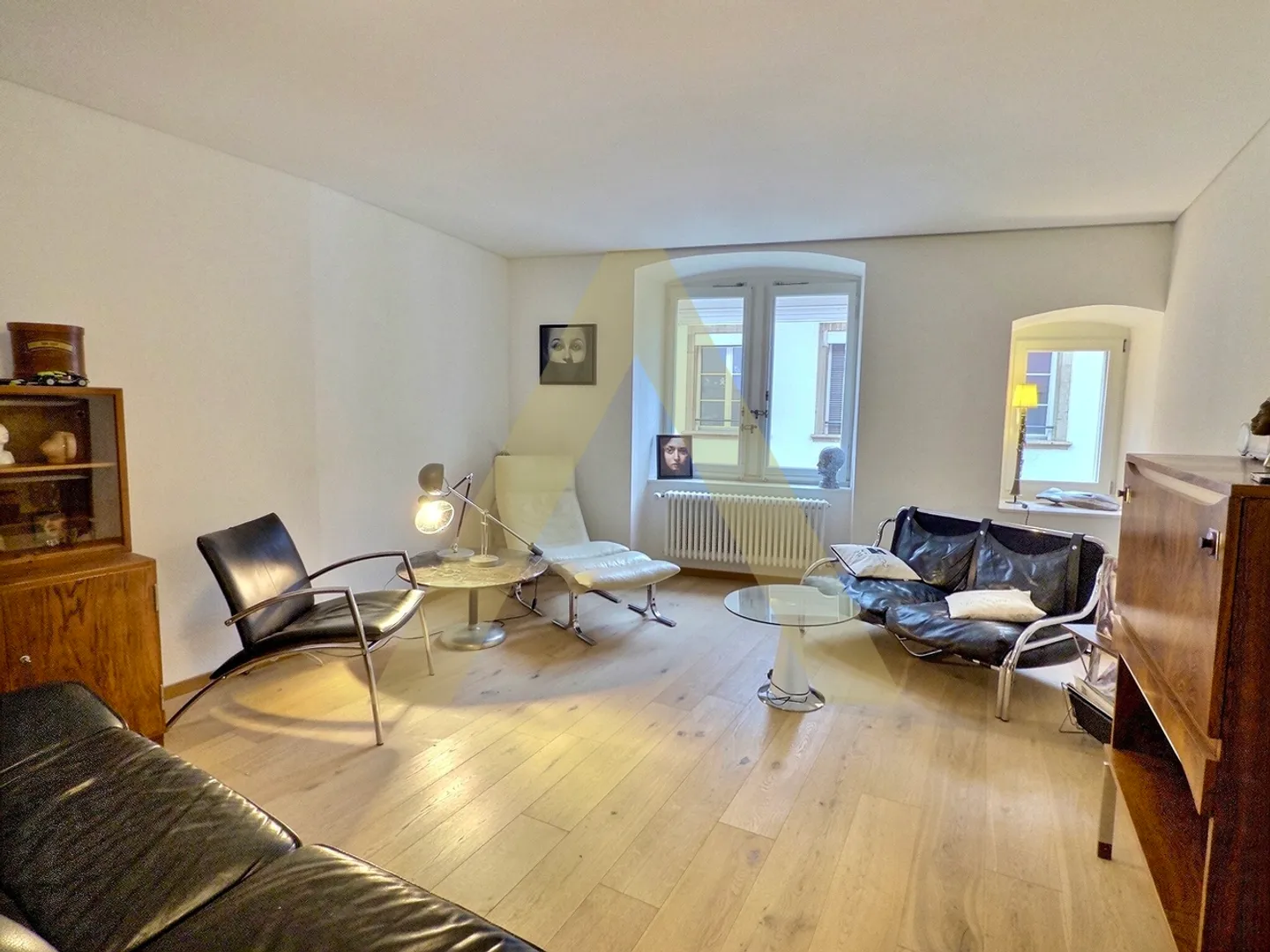 Un appartement de caractère au coeur d'Yverdon-les-Bains - Photo 2 sur 12
