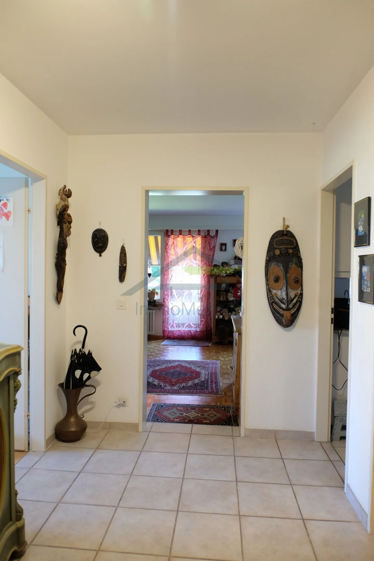 Grande appartement de 3.5 pièces (anciennement 4.5 pièces) en droit de superficie - Photo 4 sur 7