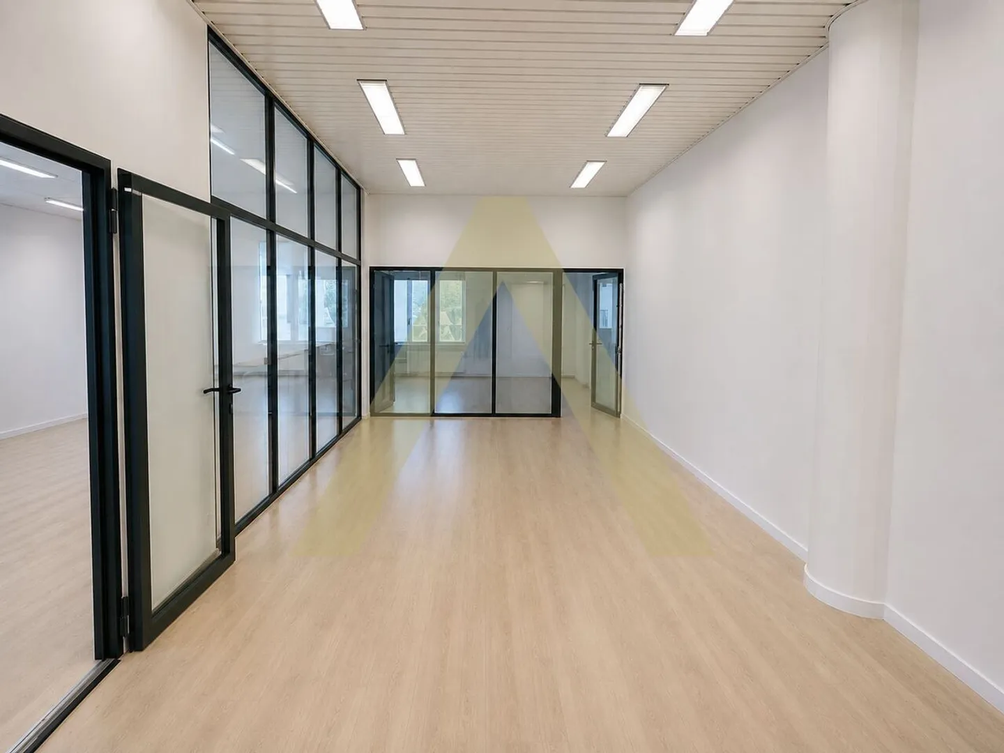 Modular open space office in the heart of the Baumettes business district - Photo 5 of 6