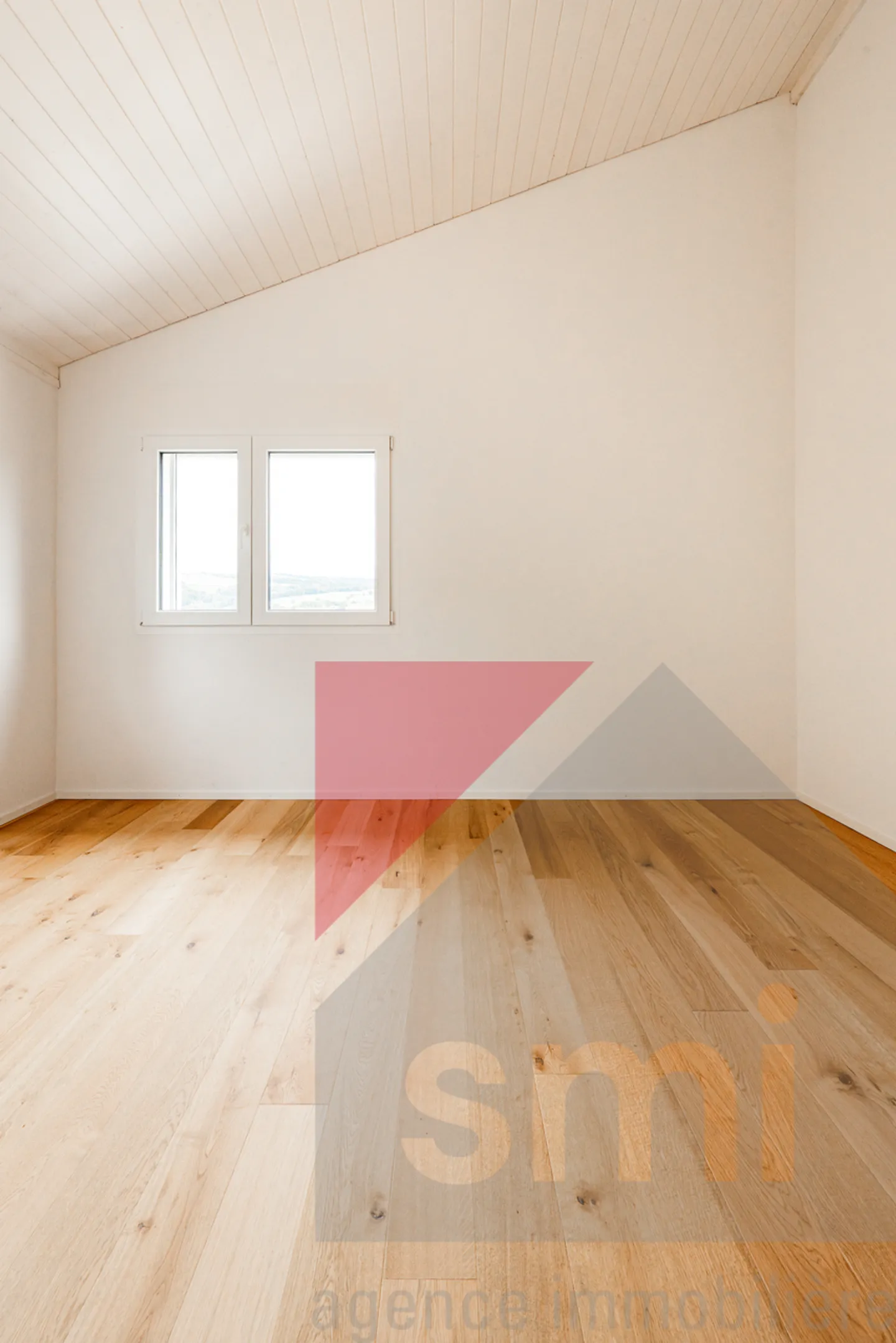 Villa spaziosa di 5 locali con finiture armoniose - Foto 9 di 13