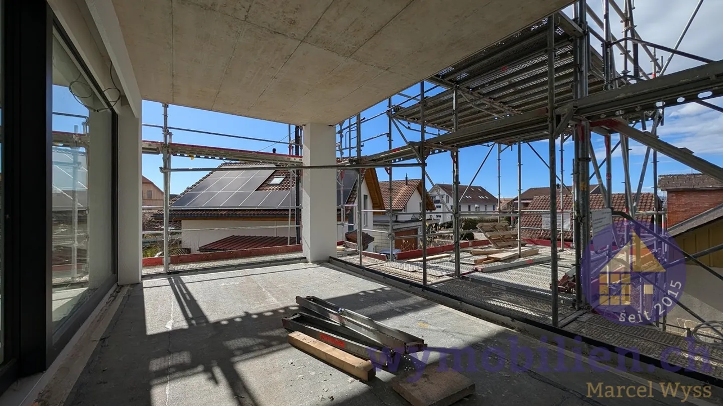 Dream Home with 4.5 Rooms, Suite with Bath, Ready to Move in 08.2026! - Photo 2 of 13