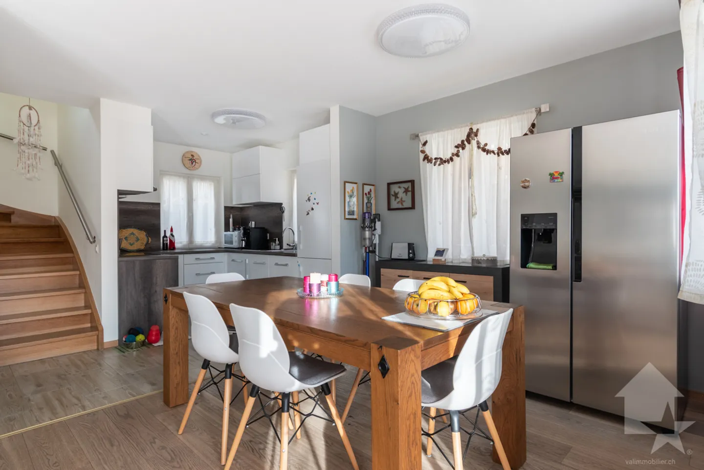 Spacious chalet in the heights of Ollon - Photo 4 of 13
