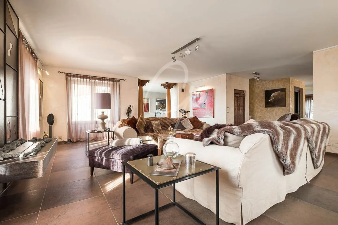 Exceptional Master House in the Heart of the Vaud Countryside - Photo 3 of 13