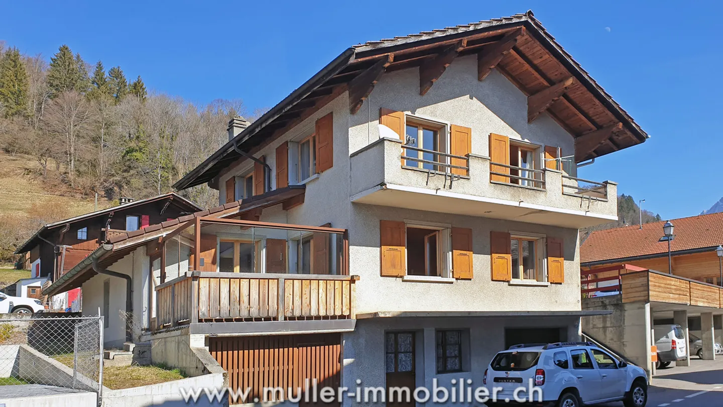 Nice village house in the heart of Posses-sur-Bex - Photo 3 of 13