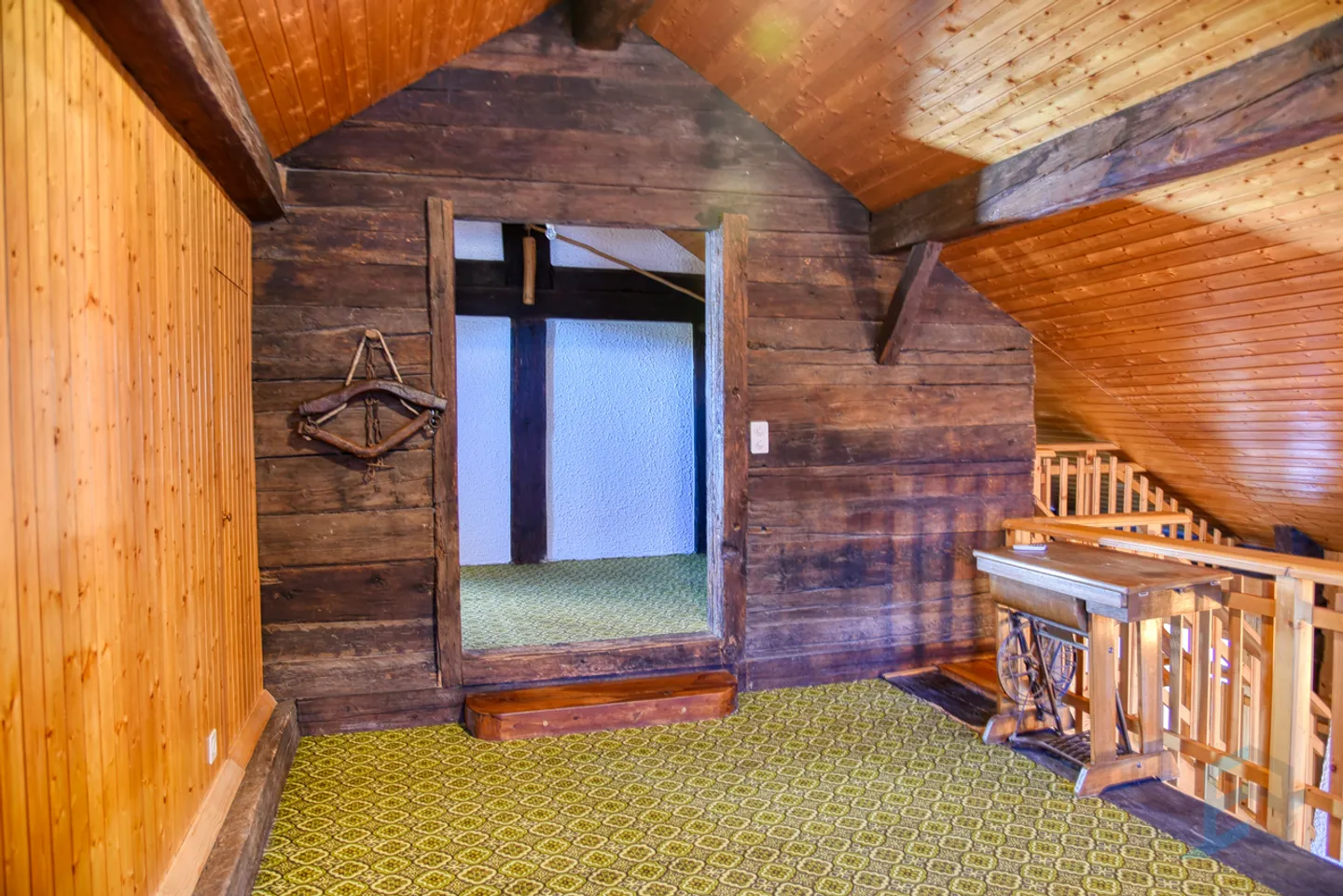 EXKLUSIV Dorfhaus mit 2 Wohnungen im Zentrum von Miège - Foto 4 von 13