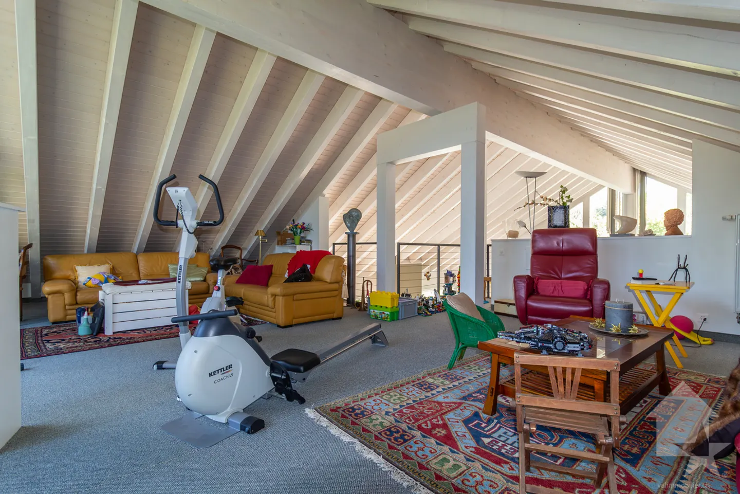 Splendida proprietà con villa di 7,5 stanze di 319 m2 abitabili - Foto 8 di 13