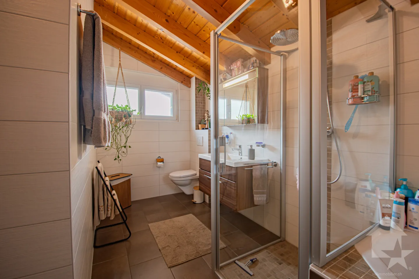 Villa 4.5 pièces à Saxon - Confort, tranquillité et qualité de vie - Photo 10 of 13