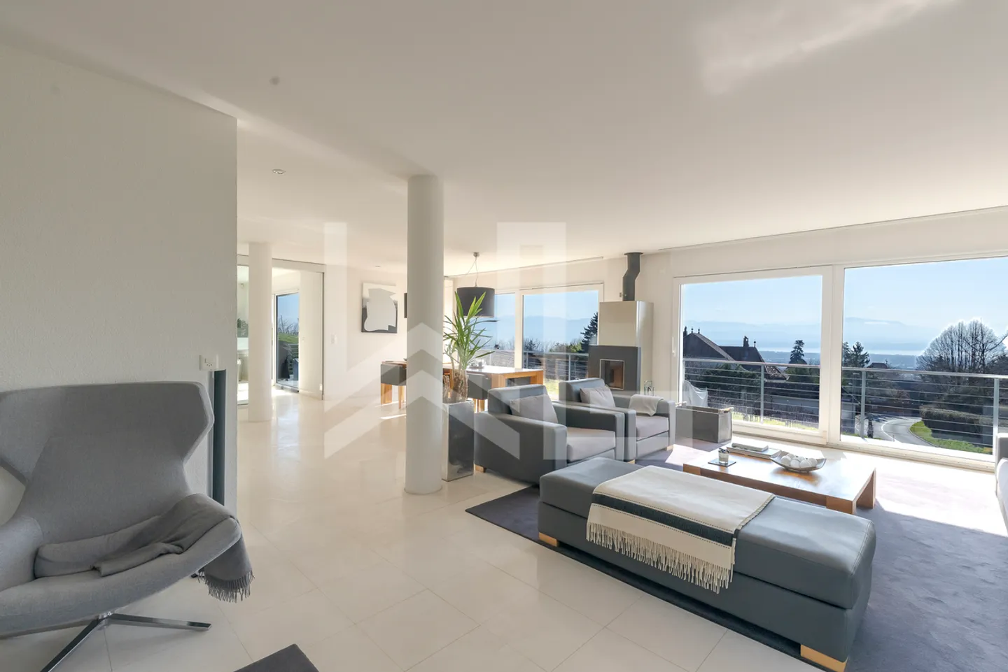 Villa contemporaine d'exception - Photo 4 sur 13