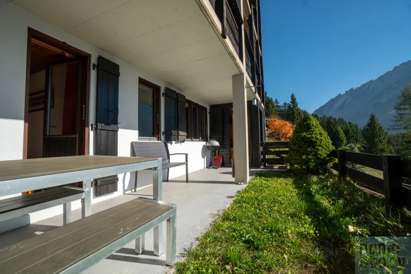 Appartamento 3.5 locali con vista panoramica, terrazza e accesso alle piste - Foto 9 di 13