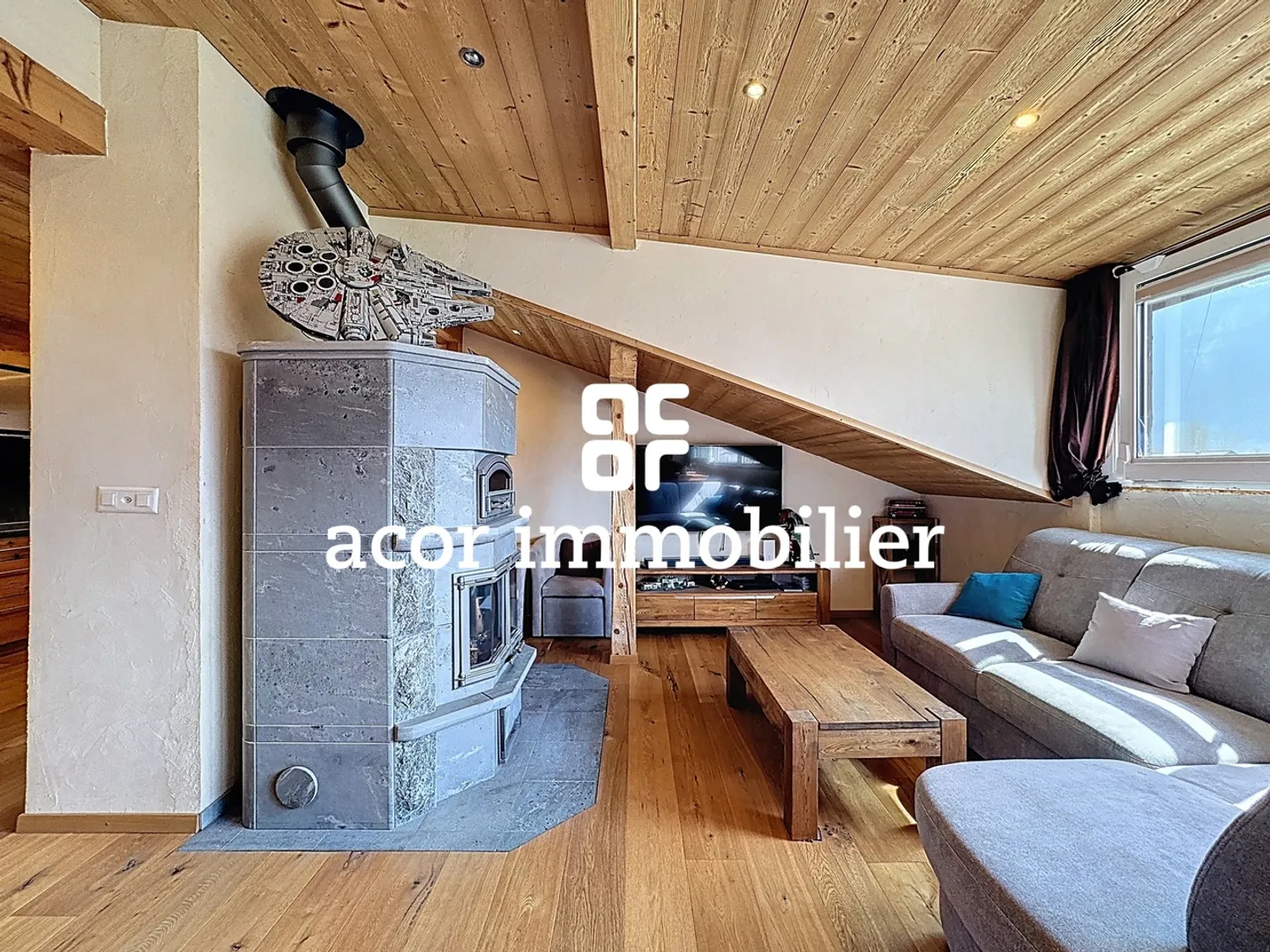 Charming 3½ room apartment with private garden - Branson area - Photo 2 of 7