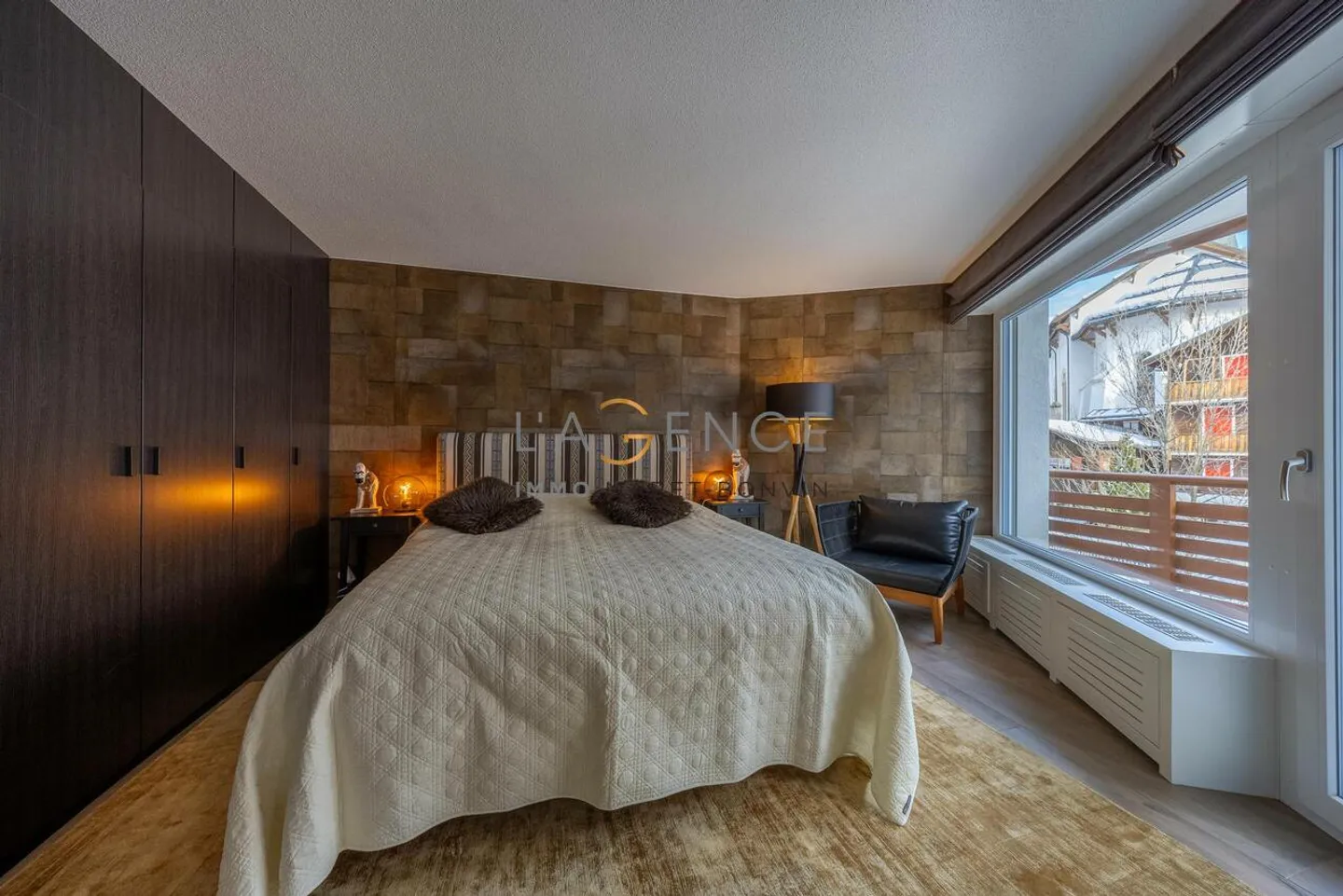 Exceptionnel - Duplex de 5.5 pièces au centre de la station - Photo 13 sur 13