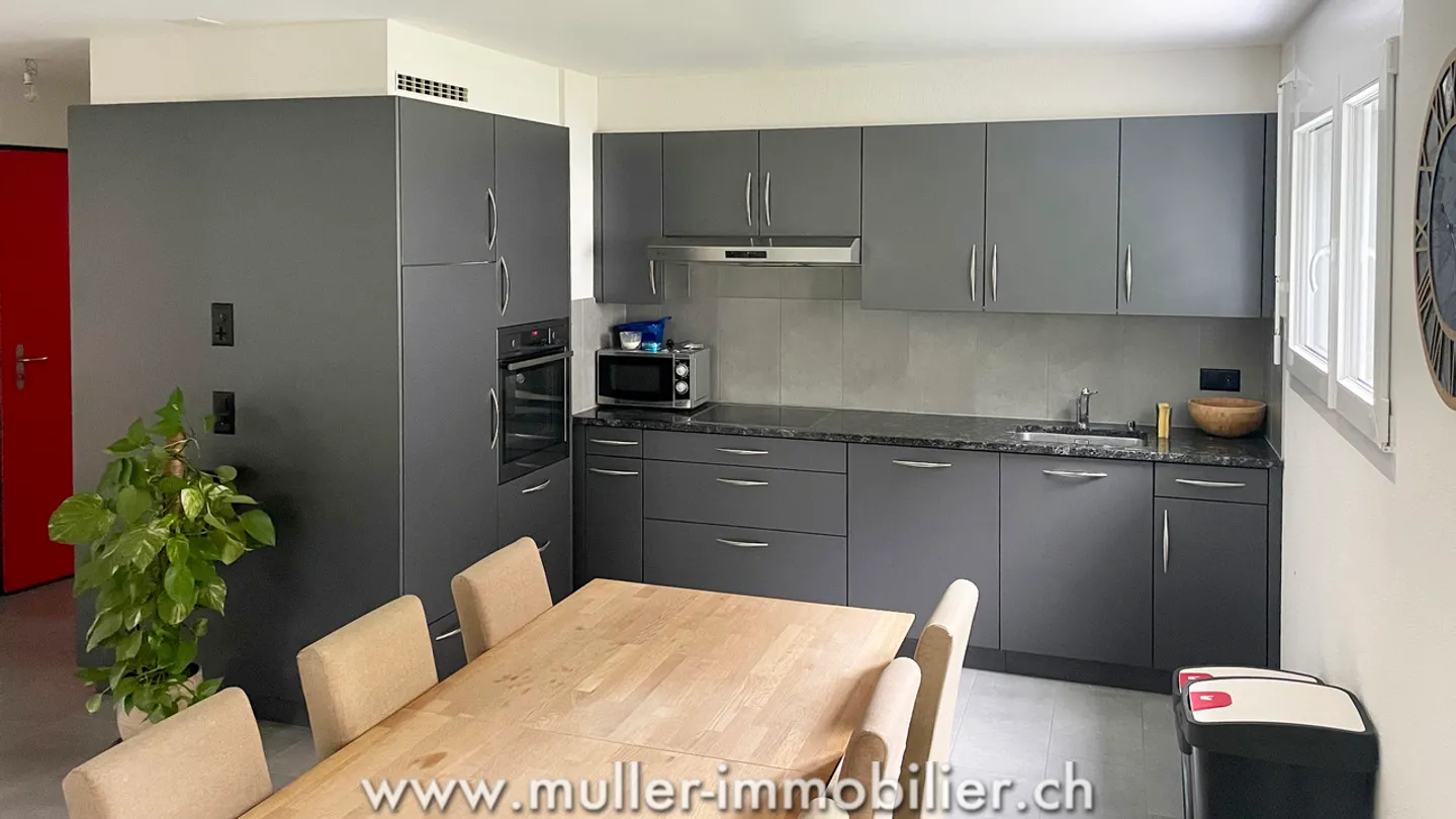 Schöne Wohnung in Siviriez, nahe Romont - Foto 3 von 13