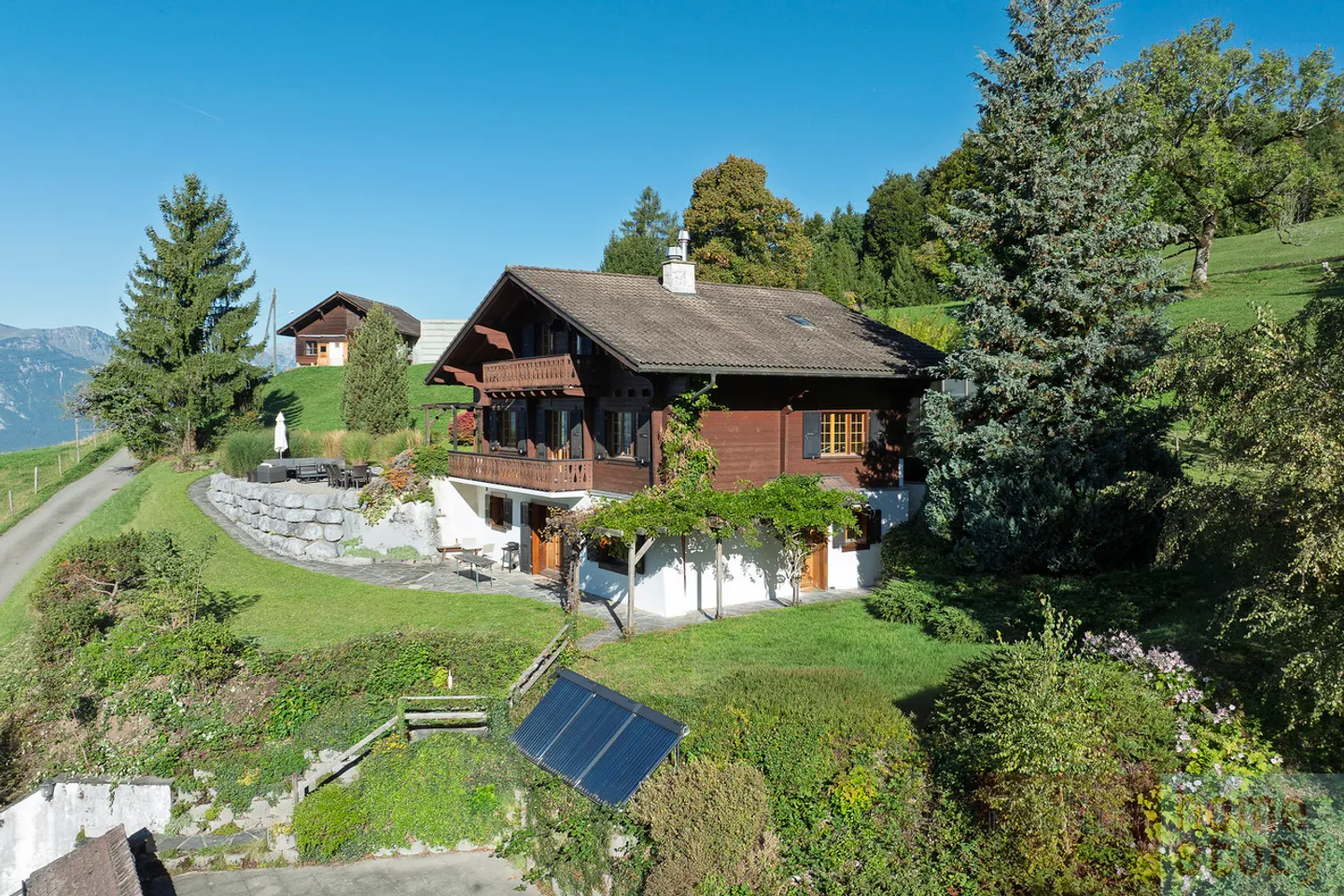 Les Posses-sur-Bex - 6 Bedroom Chalet with a View of the Dents-du-Midi - Photo 3 of 13