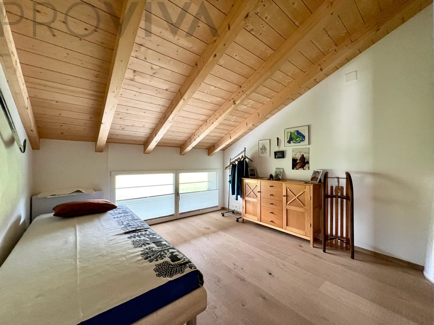 Helle und moderne Dachwohnung mit Alpenblick - Photo 5 of 9