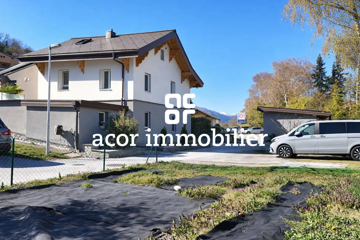 Charmante Maison Familiale à Sierre - Photo 2 sur 6