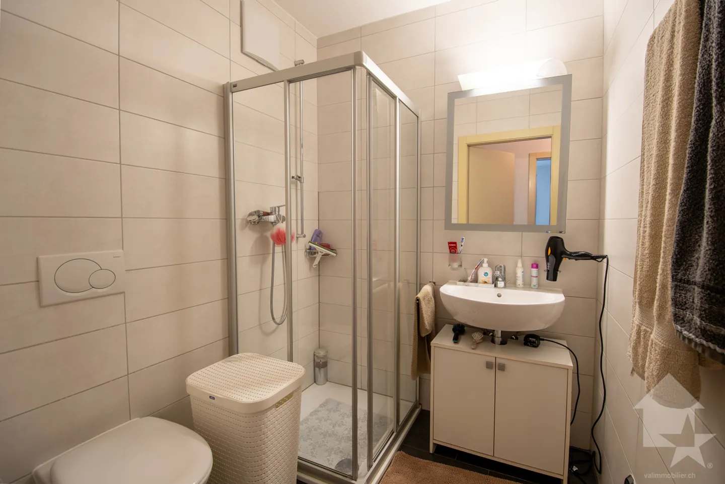 Spazioso appartamento di 120 m2 con 4,5 stanze - Foto 11 di 13