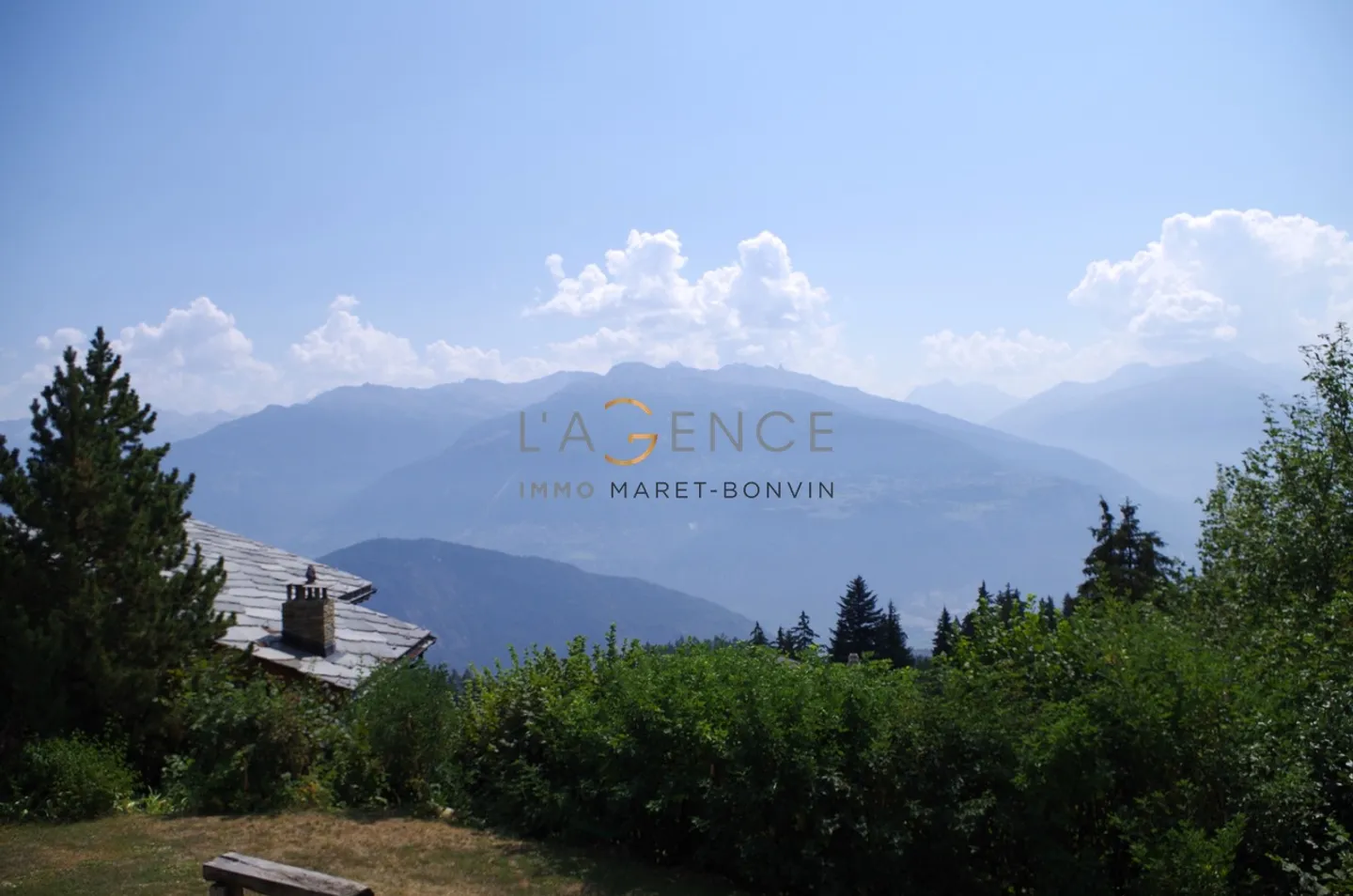 Appartement idéalement situé de 4,5 pièces avec vue panoramique - Photo 7 sur 7
