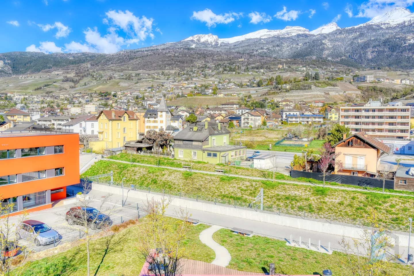 EXCLUSIVITE Spacieux appartement 4 ½ pièces à proximité du centre - Photo 13 sur 13