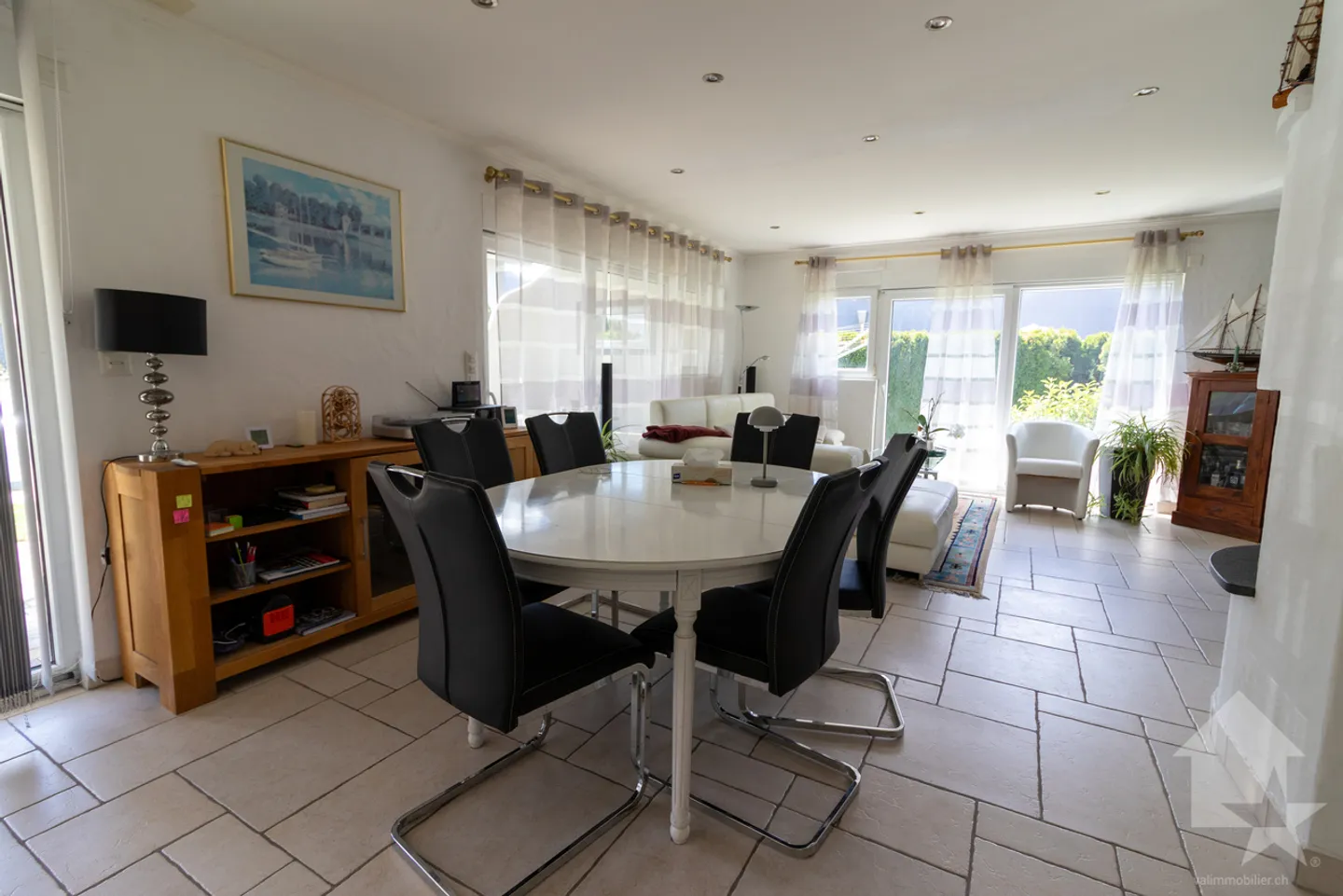 Magnifique villa avec piscine - Photo 6 sur 13