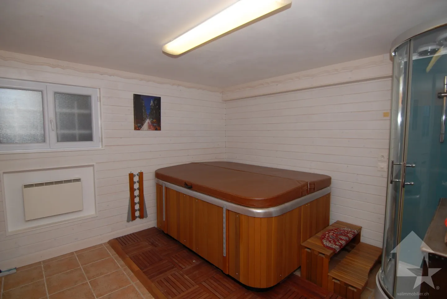 Chalet mit 6,5 Zimmern, das von einer atemberaubenden Aussicht profitiert - Foto 11 von 13