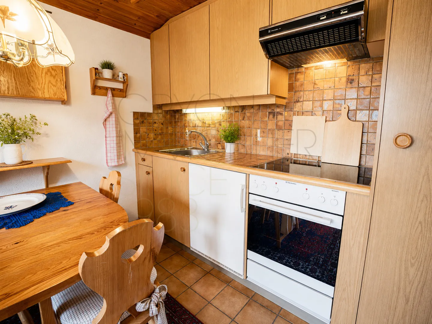 2,5-Zimmer-Wohnung in Arsets mit Balkon und Dachboden - Foto 4 von 12