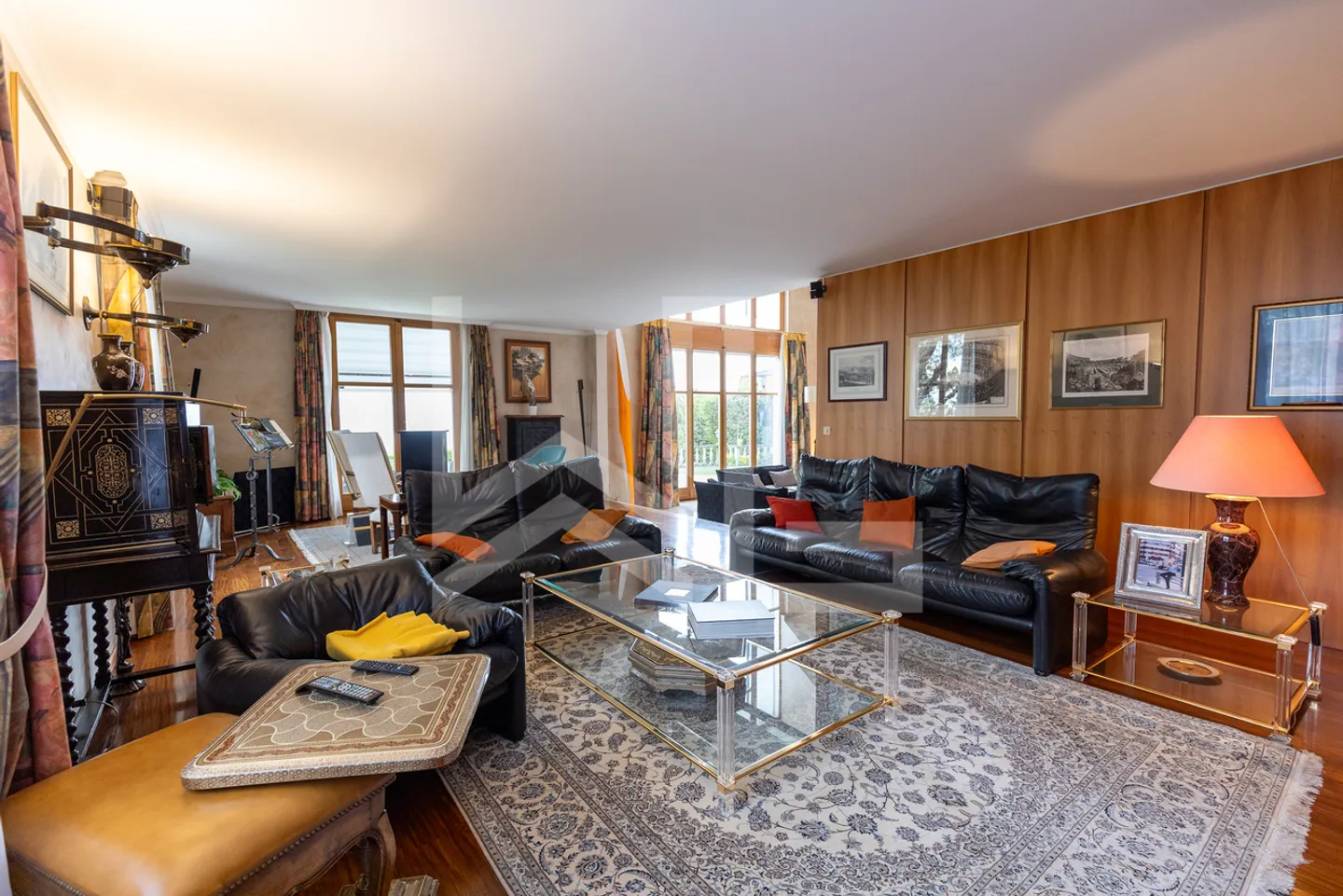 Villa with breathtaking view of the Coast, the Lake and the Alps - Photo 6 of 13