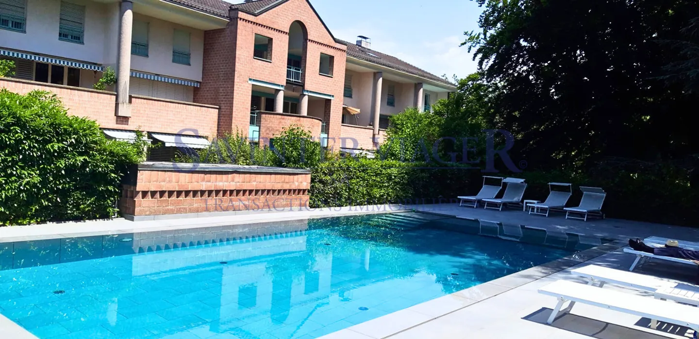 Bellevue, Triplex in una residenza sicura - Disponibile subito - Foto 2 di 13