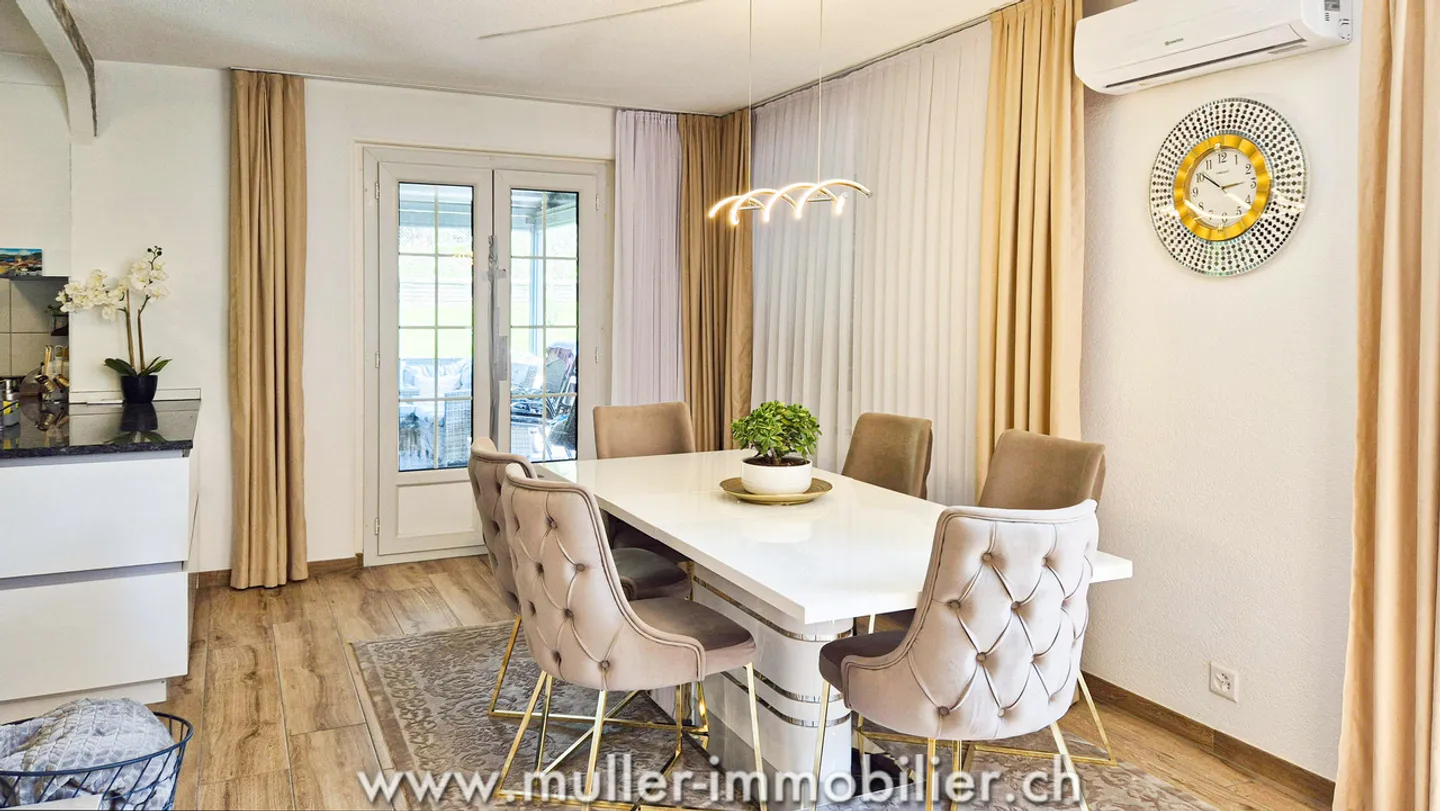 Wunderschöne individuelle Villa mit 6,5 Zimmern in Cugy VD - Foto 11 von 13