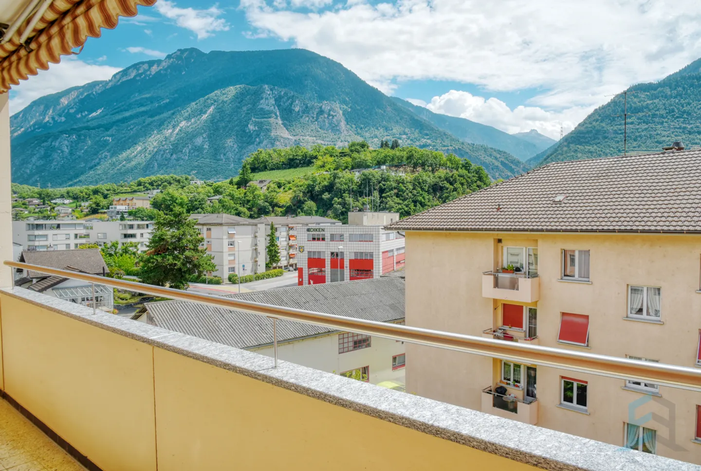 A LOUER Bel appartement de 4 ½ pièces au Sud de la ville de Sierre - Photo 9 sur 12