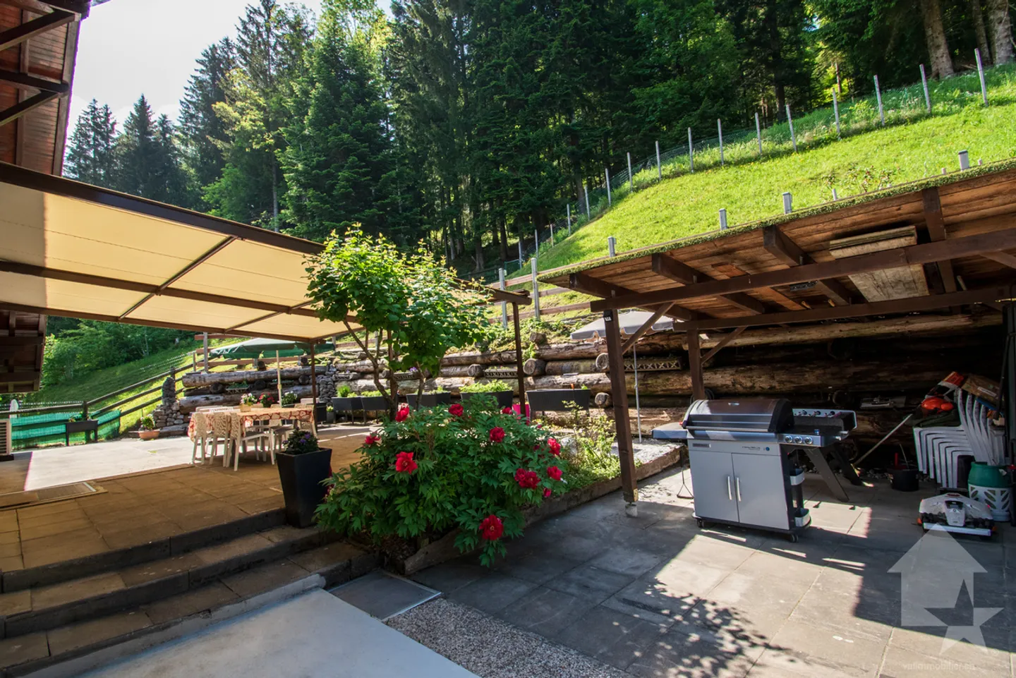 Chalet familial de 8.5 pièces modernisé et parfaitement entretenu - Foto 12 von 13