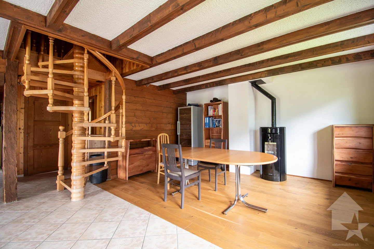Troistorrents, chalet individuel de 6.5 pièces avec vue - Photo 9 sur 13