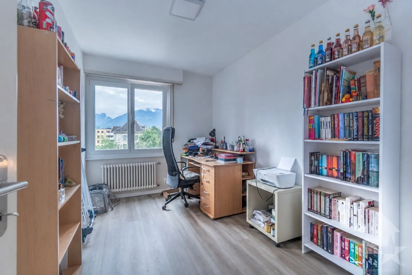 Spacious 3.5 rooms with balcony in the city center - Photo 6 of 10
