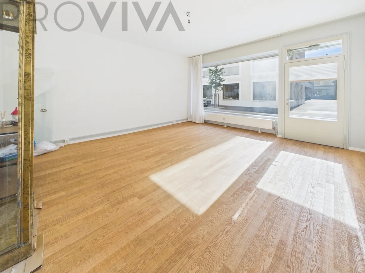 Renovierte Gewerbefläche in Interlaken - Foto 3 von 9