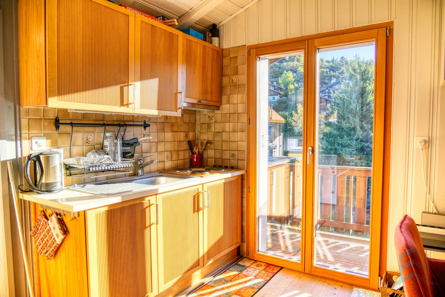 Zu vermieten: Charmante, möblierte 2 ½-Zimmer-Wohnung in der Natur - Foto 3 von 11