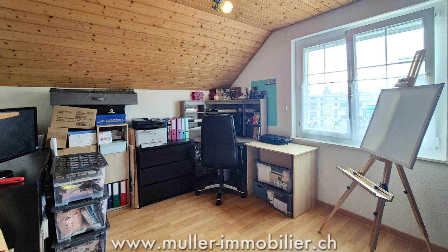 Superba villa indipendente con giardino a Ursy - Foto 11 di 13