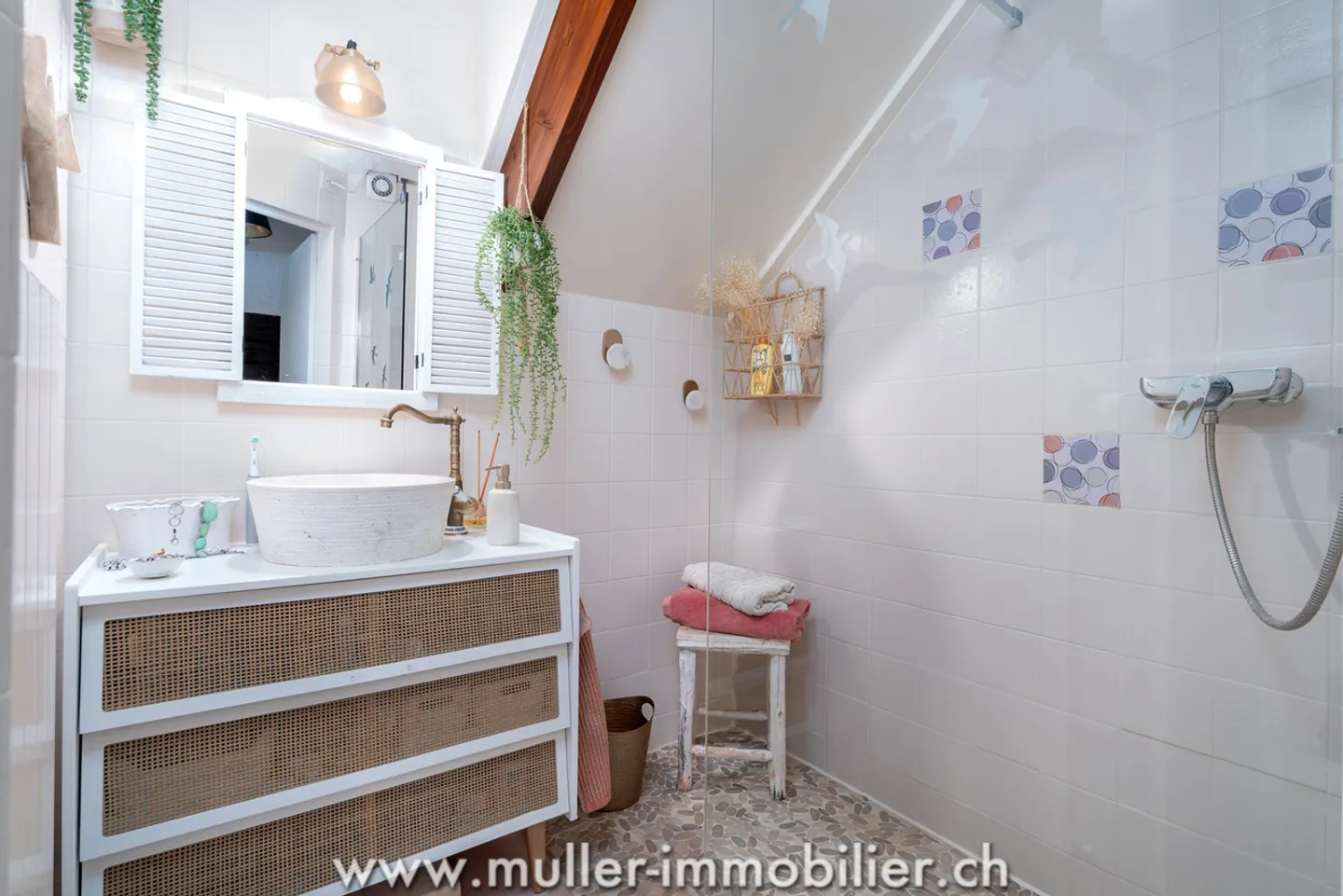 Dorfhaus mit Charakter 100 m vom Hafen von Concise - Foto 12 von 13