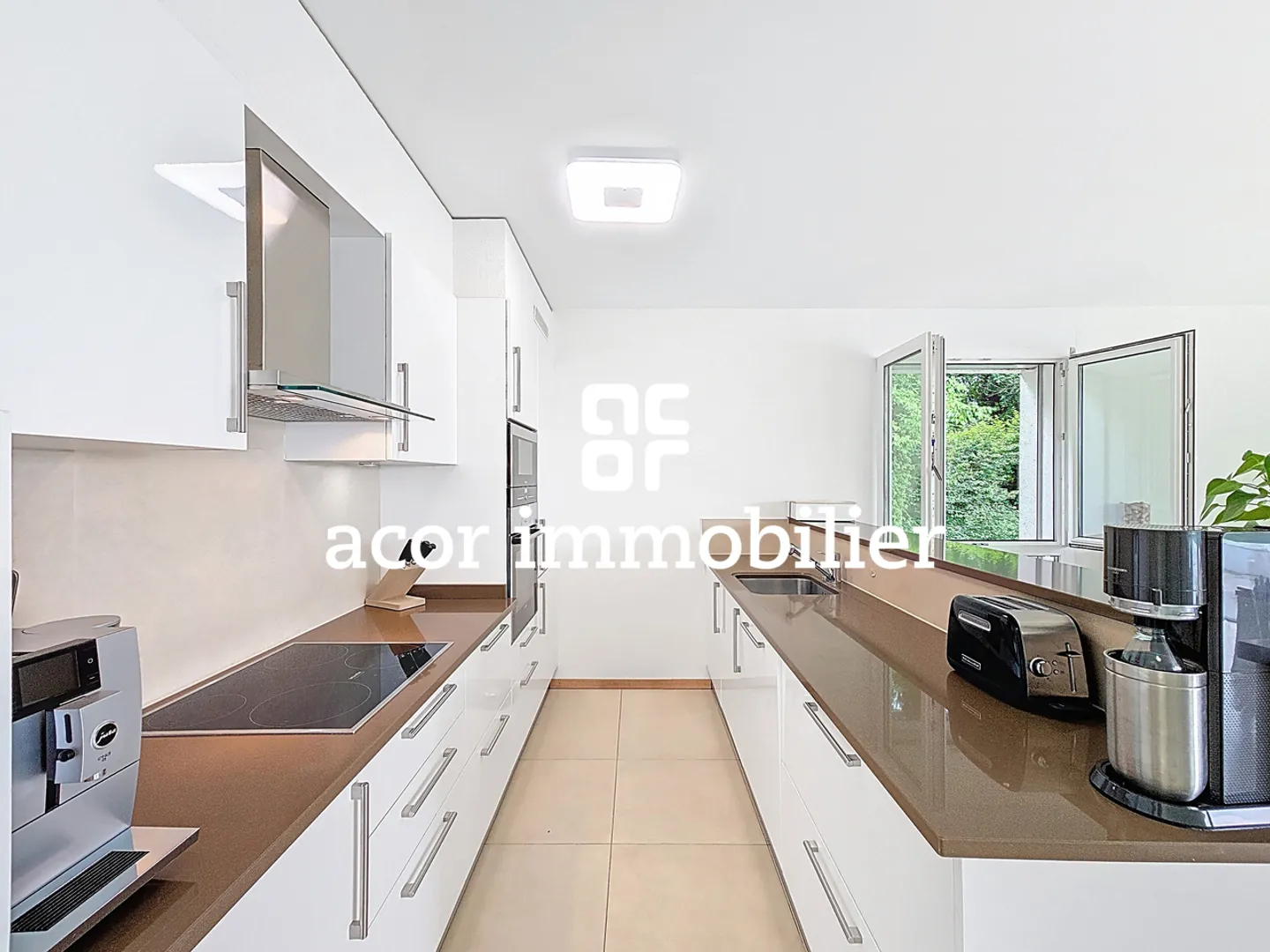 Brent - Appartamento attico duplex di 5½ con vista mozzafiato - Foto 3 di 10