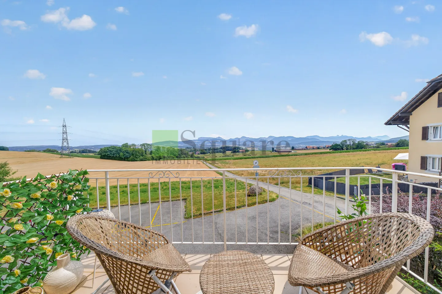 Magnificent duplex apartment with unobstructed view - Photo 12 of 13
