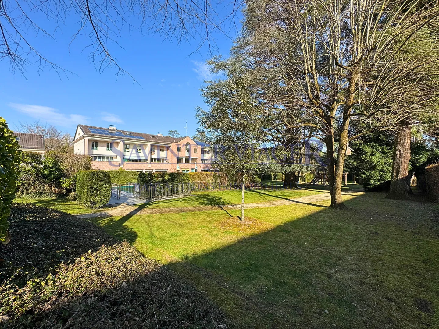 Tiplex in una residenza sicura a Bellevue. Vitalizio occupato. - Foto 7 di 13