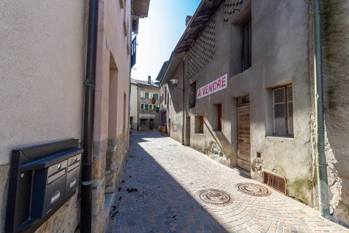 Fienile autentico con grande potenziale di trasformazione - Foto 3 di 11