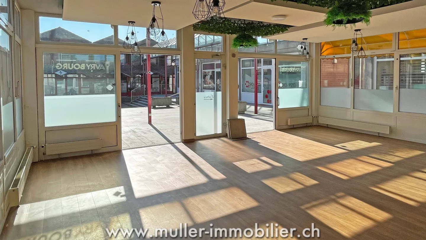 Gewerbefläche für Restaurant oder ähnliche Aktivitäten in Avry-Bourg - Foto 9 von 13