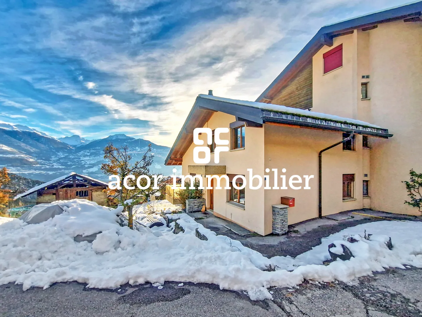 Charmantes Doppelhaus in Savièse! - Foto 5 von 8