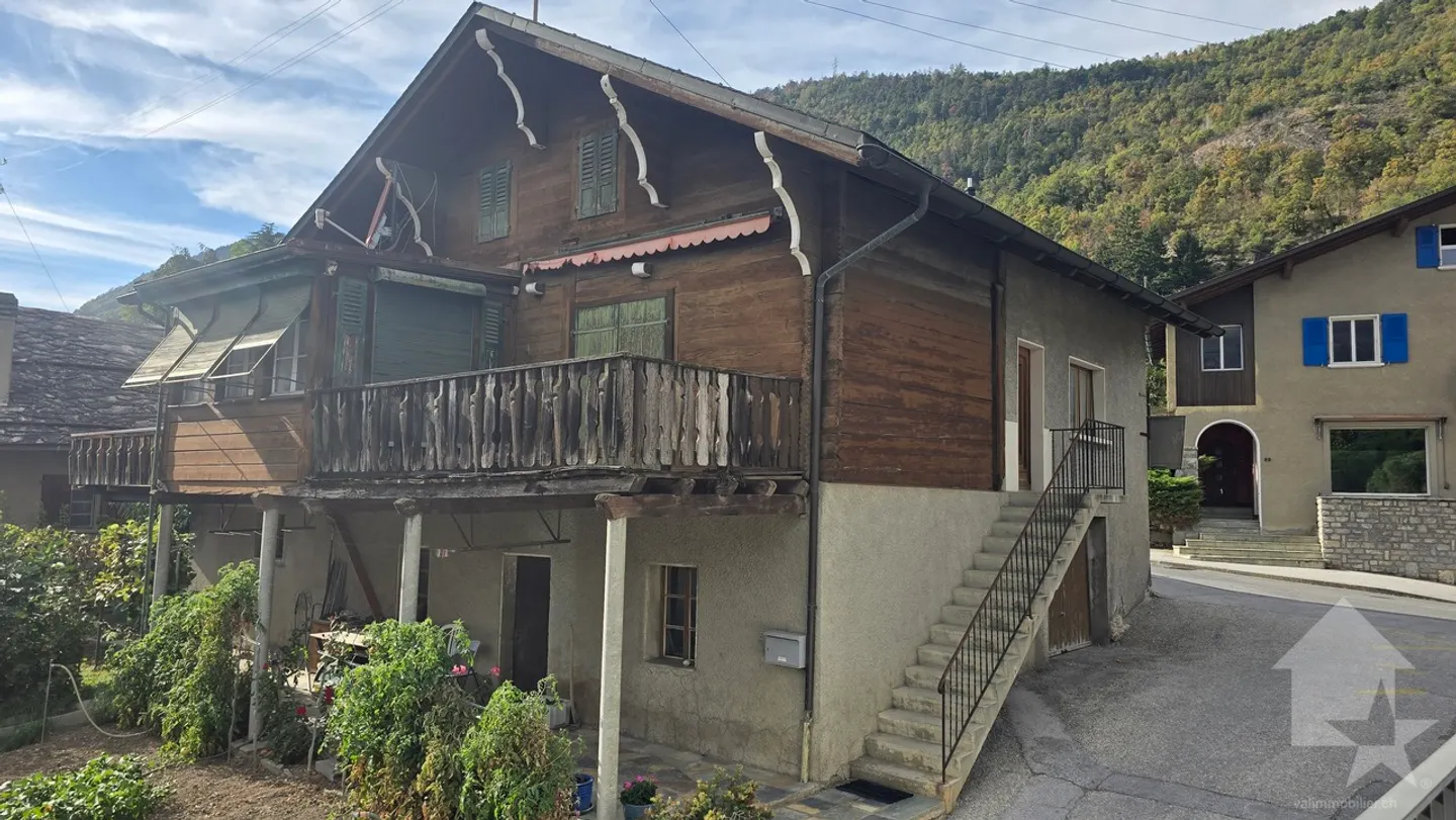 Semi-Detached Village House to Fully Renovate - Photo 8 of 13
