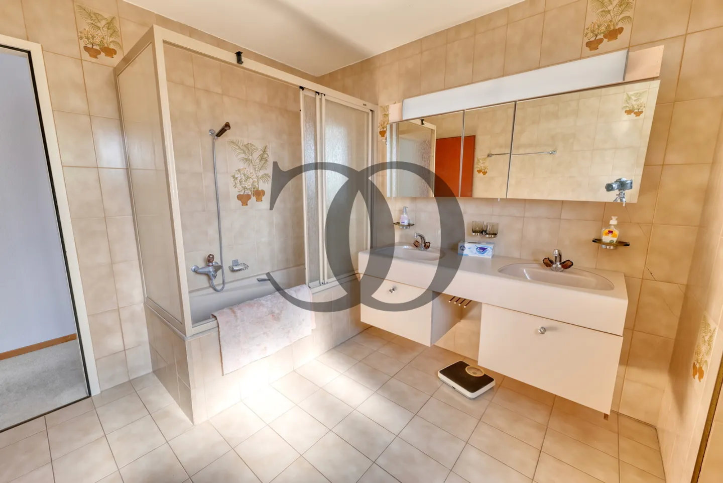 Appartement à rénover avec vue imprenable - Photo 8 sur 13