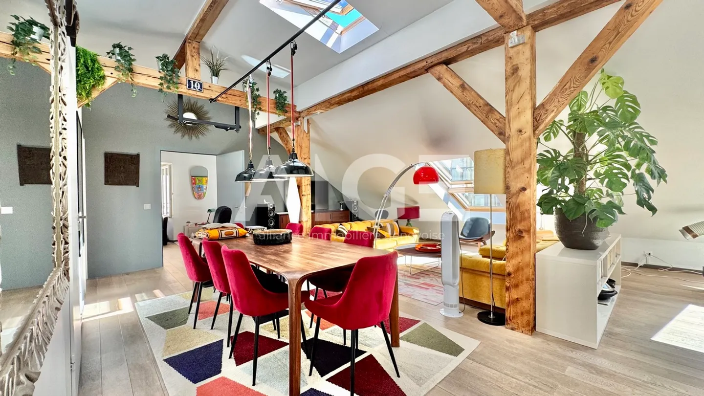 5 rooms with parking in Pâquis - Photo 3 of 10